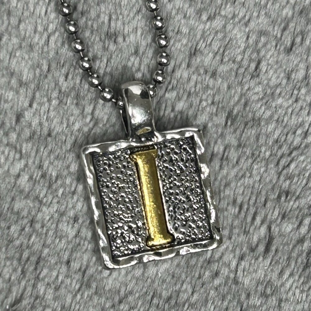 Plunder Jewelry Necklace Initial Letter i Monogram Square Pendant